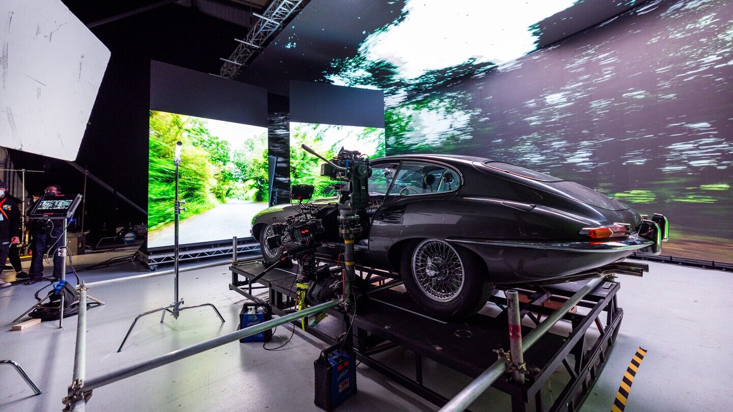 Car Processing Stage at Virtual Production Studios by 80six